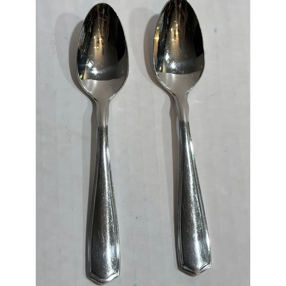 Oneida 18/10 Stainless Steel Teaspoons Glossy Silver Solid Handle Set of 2